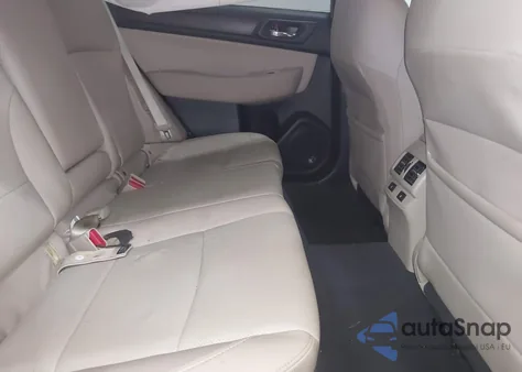 2017 Subaru Outback 2.5I Limited z USA, uszkodzony, nr VIN 4S4BSAKC1H3322622